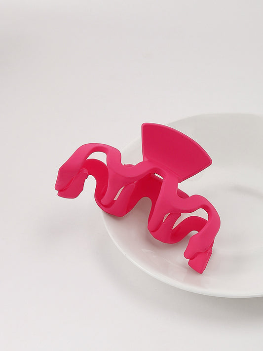 Misbu Broad W-Shaped Big Hair Clutcher in Pink